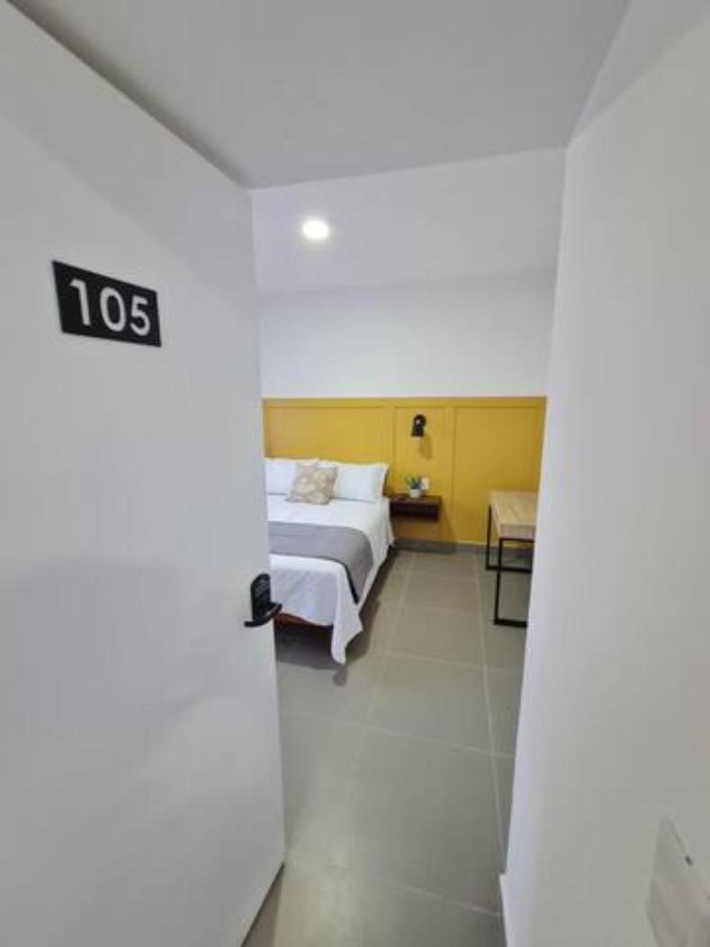 Aparthotel Urban Justo Sierra Guadalajara Esterno foto