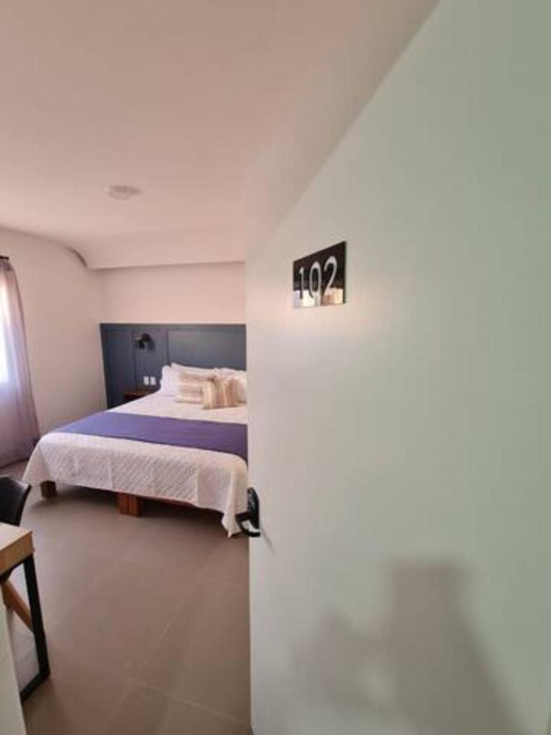 Aparthotel Urban Justo Sierra Guadalajara Esterno foto