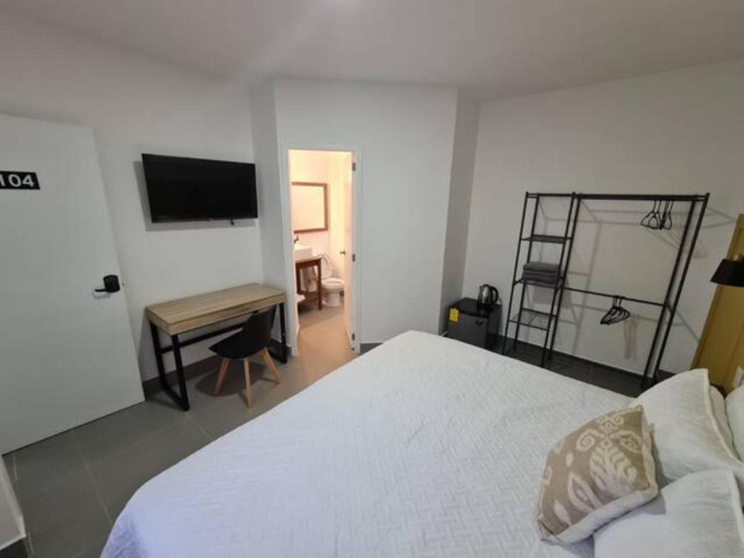 Aparthotel Urban Justo Sierra Guadalajara Esterno foto