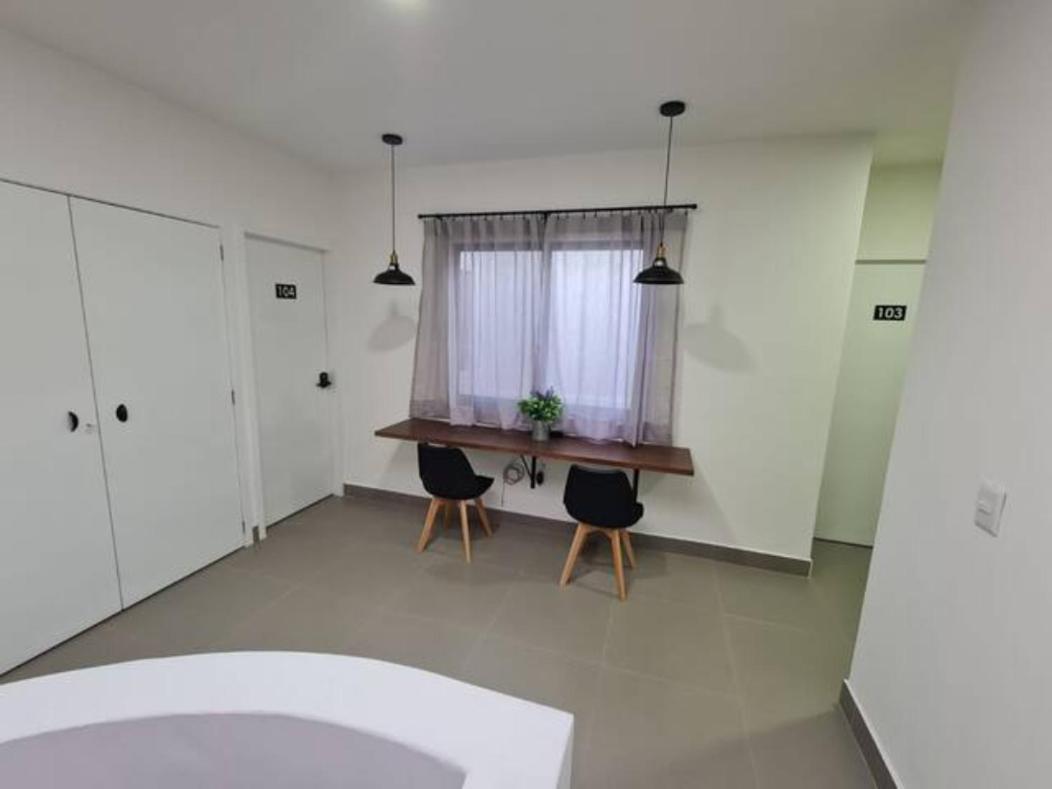 Aparthotel Urban Justo Sierra Guadalajara Esterno foto